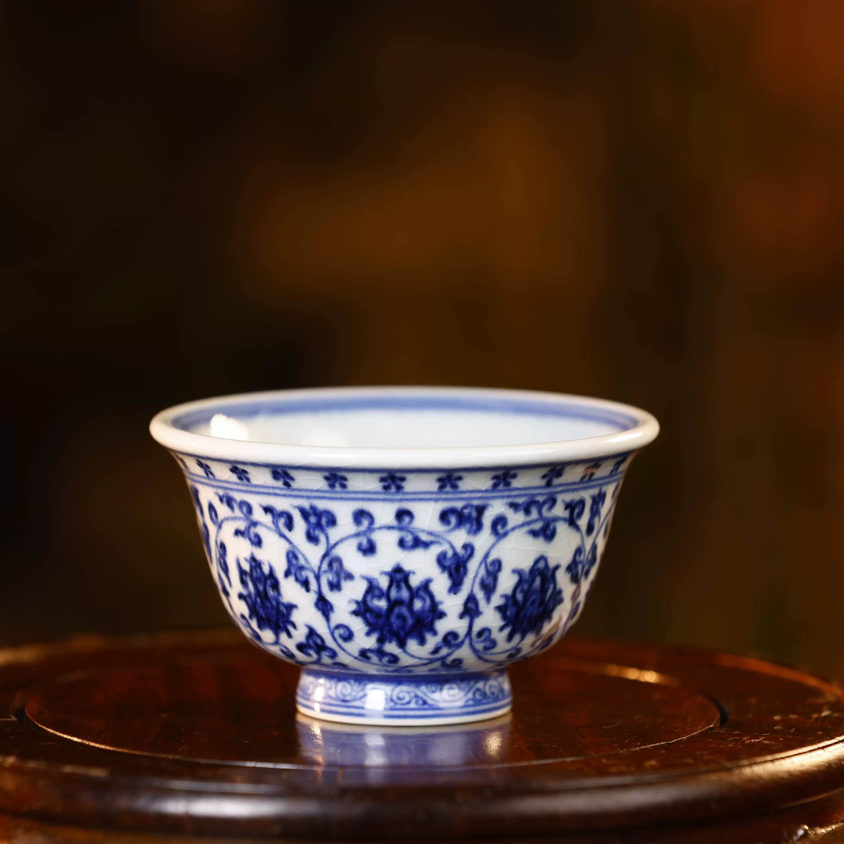 LiuJianFeng Kiln Blue and White Porcelain Cup with Twisted Lotus Pattern(gen4) 刘建锋窑缠枝莲压手杯(第四代)