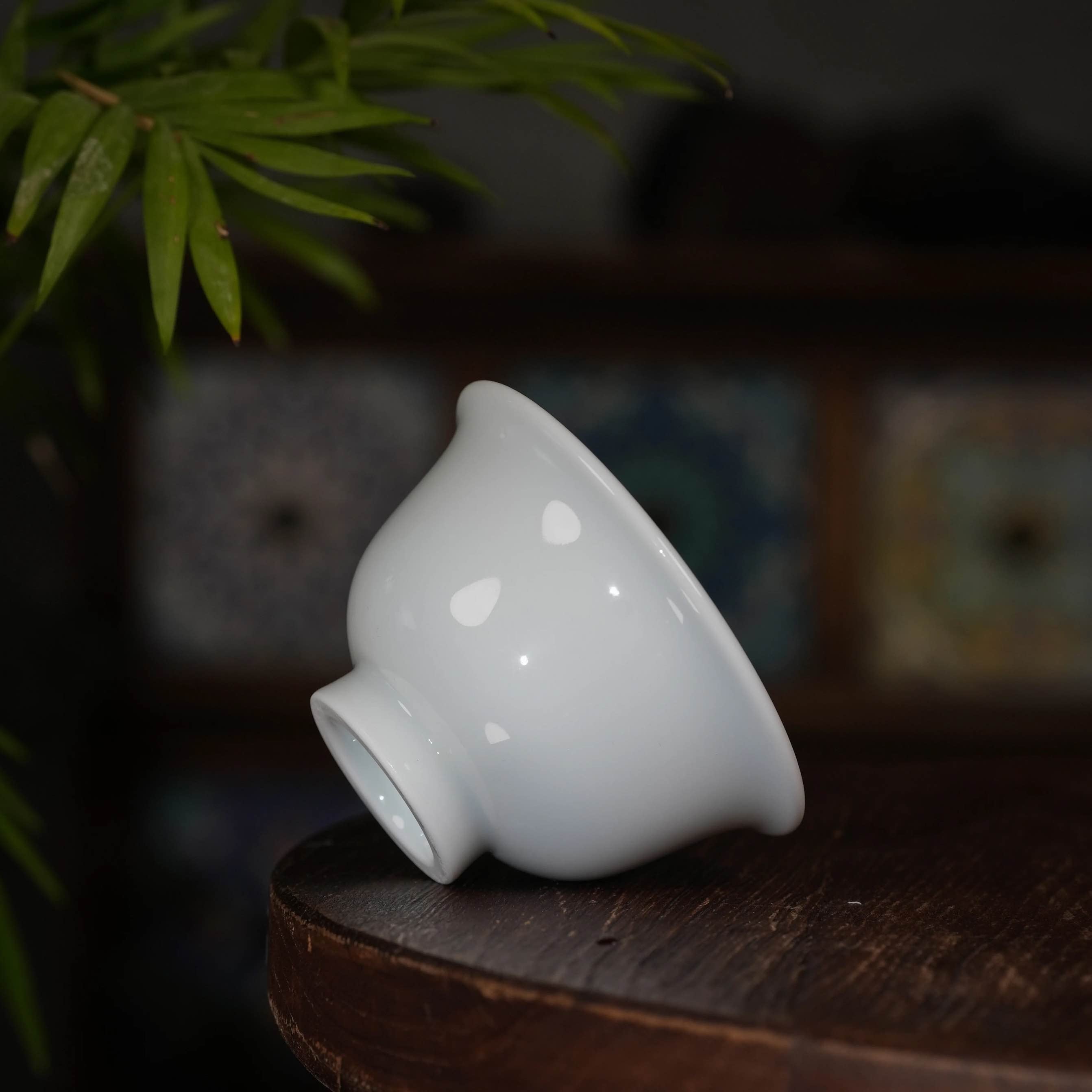 LiuJianFeng Kiln White Porcelain Tea Cup 刘建锋窑 白瓷压手杯