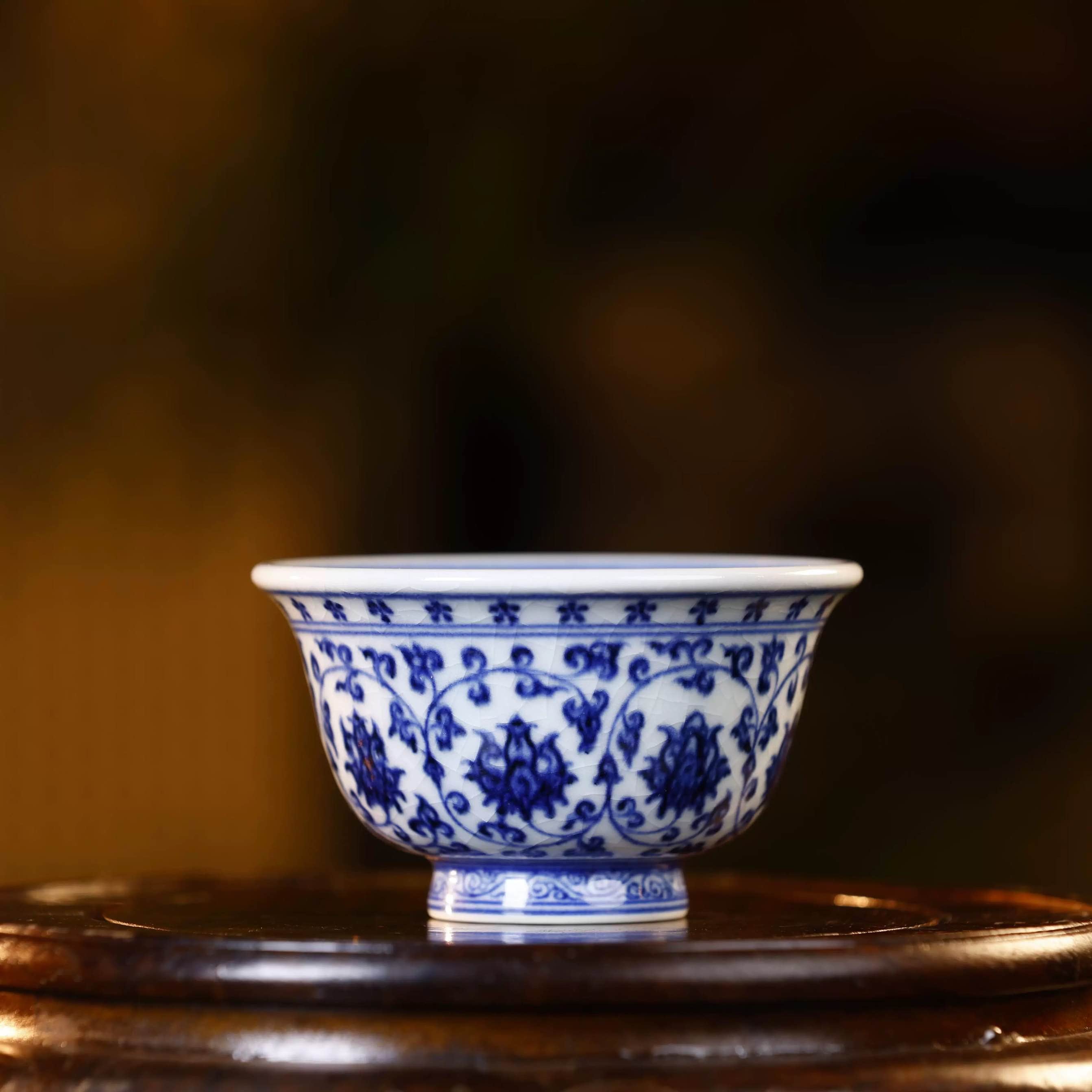 LiuJianFeng Kiln Blue and White Porcelain Cup with Twisted Lotus Pattern(gen4) 刘建锋窑缠枝莲压手杯(第四代)
