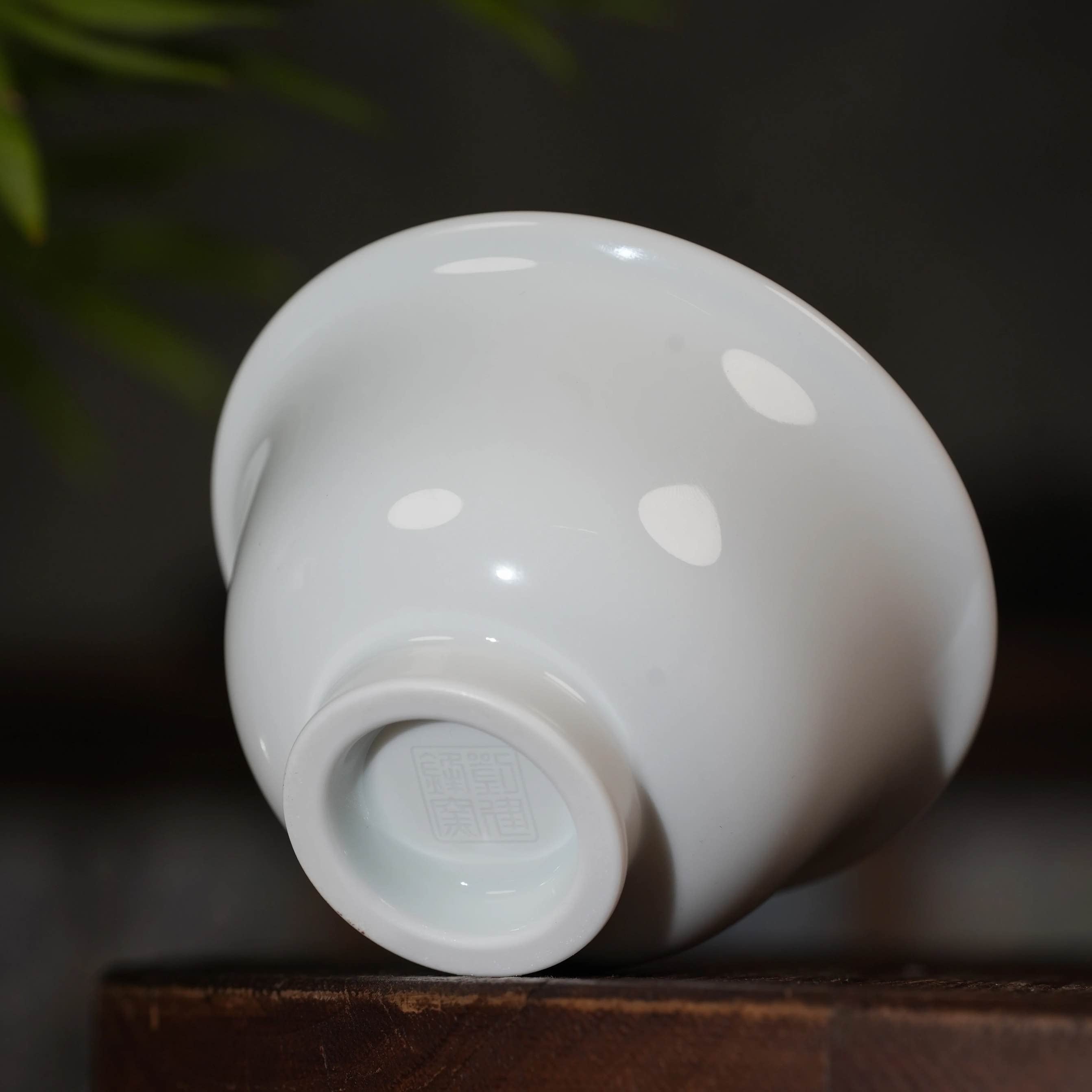 LiuJianFeng Kiln White Porcelain Tea Cup 刘建锋窑 白瓷压手杯