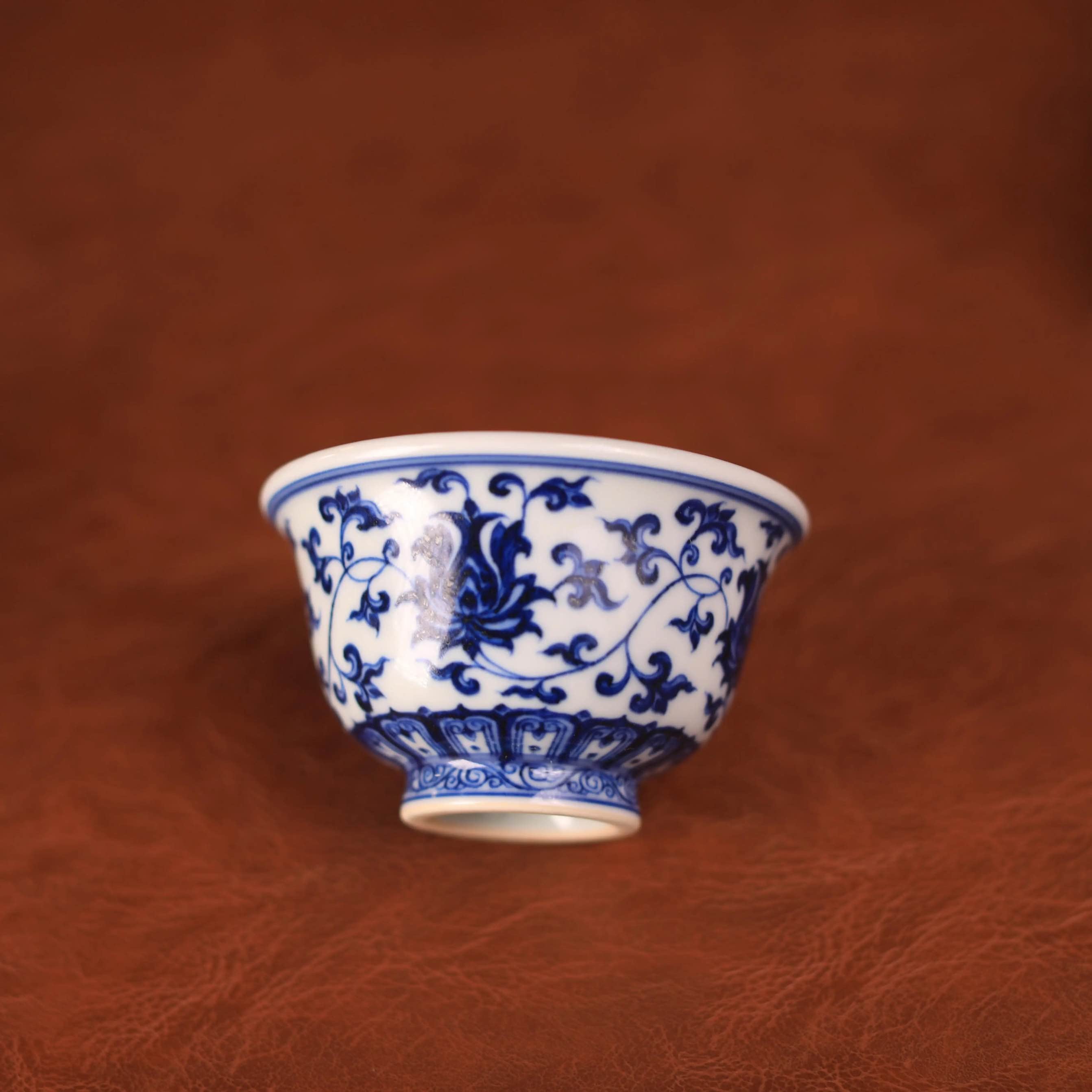 LiuJianFeng Kiln Blue and White Porcelain Cup with entwined lotus and dragon-phoenix Pattern 刘建锋窑 缠枝莲龙凤压手杯