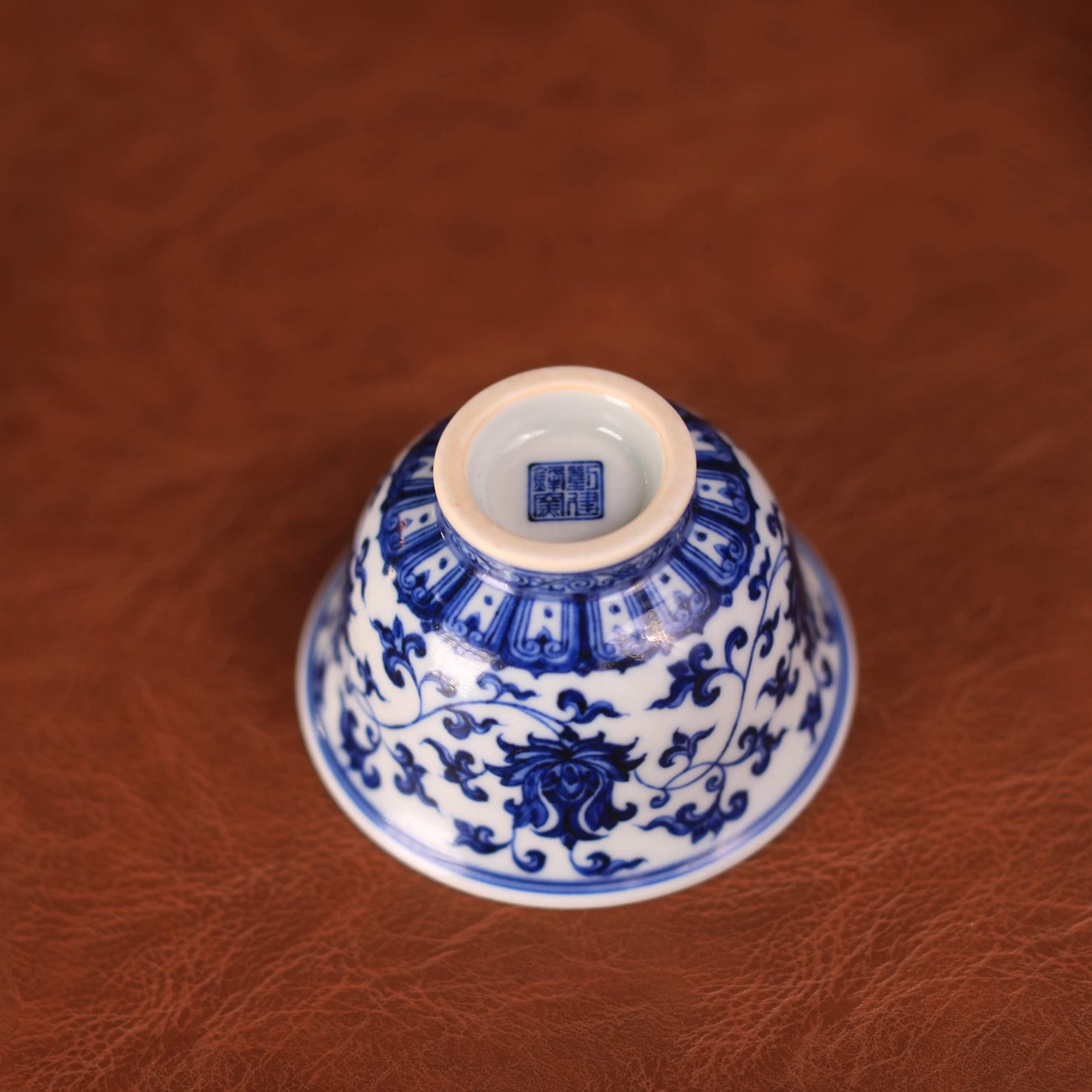LiuJianFeng Kiln Blue and White Porcelain Cup with entwined lotus and dragon-phoenix Pattern 刘建锋窑 缠枝莲龙凤压手杯